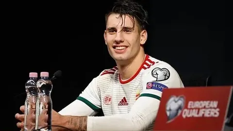 英超第轮焦点战：巴罗特掌哨默西塞德德比，鲍森执裁切尔西对热刺对决